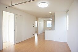 ラ・ヴィータ　Ｂ 00101 1階2LDKのリビング/ダイニング