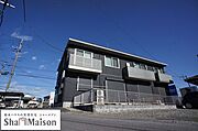 ■外観■　積水ハウス施工のシャーメゾン！各世帯駐車場2台付（無料）！