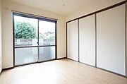 【Ｒｏｏｍ(2)】収納量も豊富です！お部屋を少しでも広くご利用いただけます。