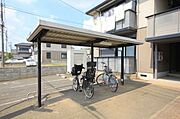 駐輪場は世帯分のスペースがございます。