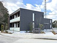 茨城県ひたちなか市大字中根2446-4：物件画像／シャーメゾンショップ　香陵住販株式会社　ひたちなか店
