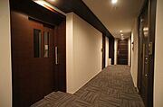 ★内装仕上げの共用部　共用エレベーター付き☆