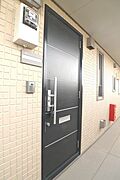 1キー2ロックタイプの玄関ドア