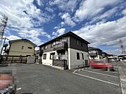 積水ハウス施工の賃貸住宅『シャーメゾン』／駐車場各世帯2台付き（無料）