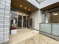 千葉県成田市花崎町524-1：物件画像／シャーメゾンショップ　東洋コミュニティ株式会社