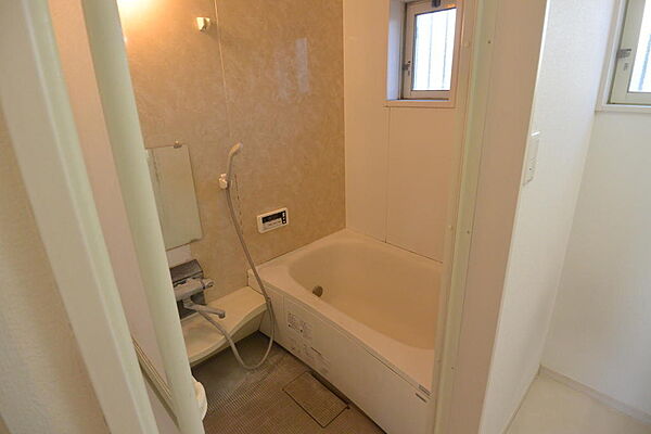 detached 群馬県佐波郡玉村町大字下新田812-1

地図を見る