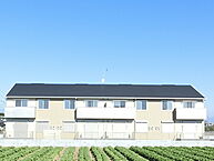 群馬県伊勢崎市境伊与久1682-1：物件画像／シャーメゾンショップ　株式会社エステート