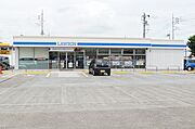 ローソン水戸けやき台三丁目店まで630ｍ（徒歩8分）