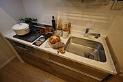家具・調度品は備え付けではありません。