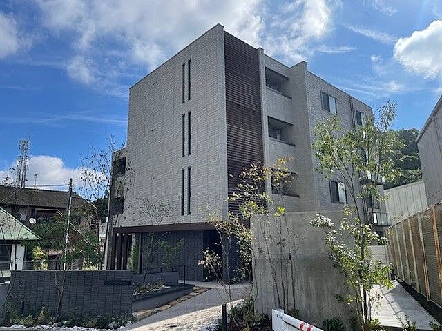5 / 9