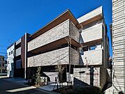 地震に強く安心の重量鉄骨造3階建マンションタイプ☆積水ハウス施工の賃貸住宅『シャーメゾン』　♪