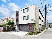 積水ハウス施工のシャーメゾンです♪