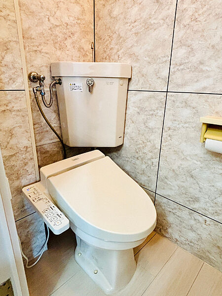 トイレを拡大表示