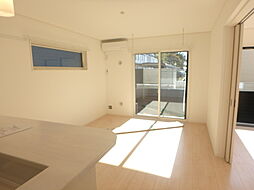 Ｒａｆｆｉｎｅ　Ｖｉｌｌａ　Ａ棟 0102 1階2LDKのリビング/ダイニング