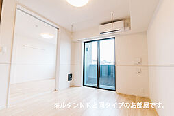 ヤングウッズ柏の葉II 203 2階2LDKのリビング/ダイニング