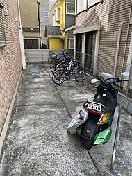 6 / 9