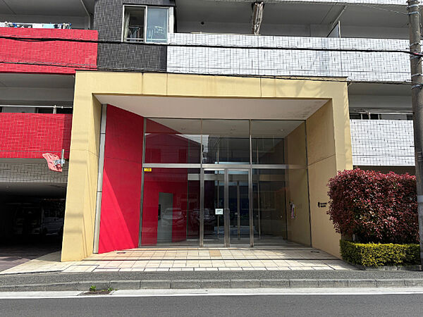 エントランスを拡大表示