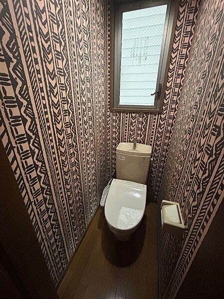 トイレを拡大表示