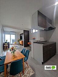 グランディール高畑 0201 2階1LDKのリビング/ダイニング