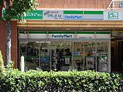 「まで0m」ファミリーマート