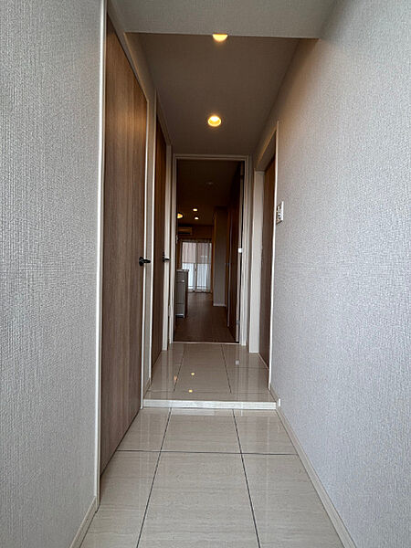玄関を拡大表示