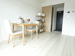 リーフス 0604 6階1DKのリビング/ダイニング