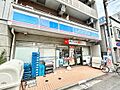 コンビニ「ロー...