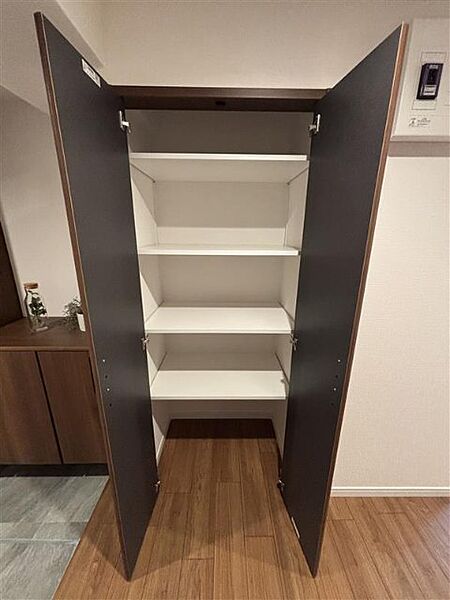 収納