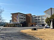 中学校「安城市立安城南中学校まで1422m」