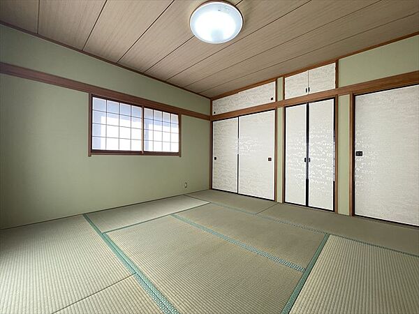 detached 埼玉県白岡市新白岡1丁目

地図を見る