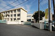 入間市立西武中学校 徒歩38分。 2970m