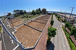 南方位の両面道路の空間　ブリエガーデン新光第4