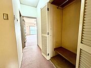 廊下にあるクローゼット