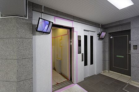 エレベーター設備もあり、重たい荷物の持ち運びもラクラクです。