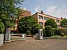 周辺：狭山市立山王中学校 徒歩26分。 2080m