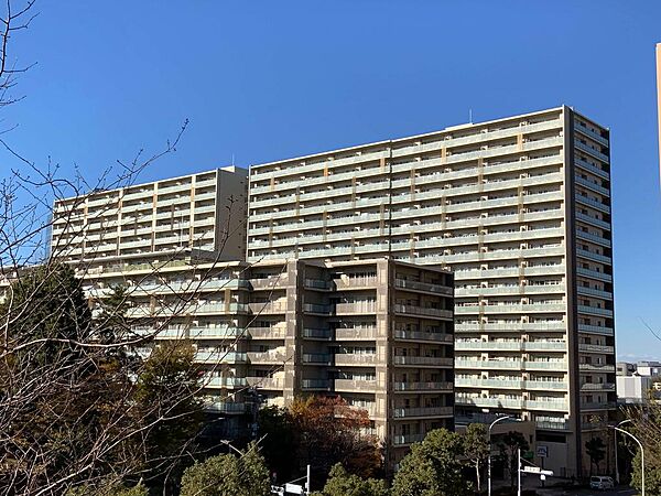 ブリリア多摩センターF棟