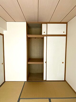 和室収納