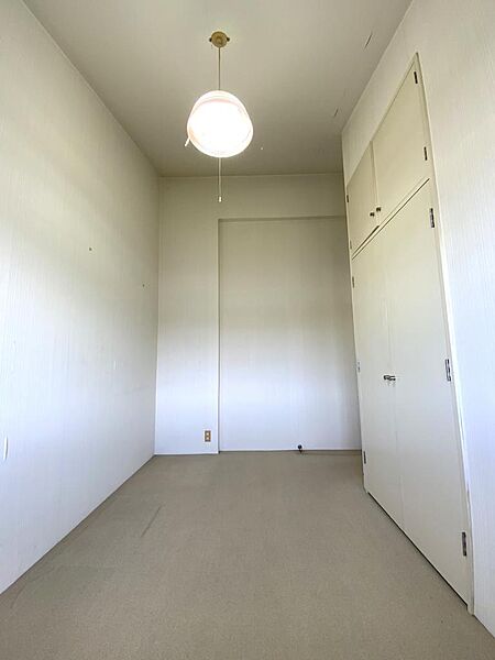 洋室を拡大表示