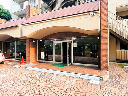 【エントランス】