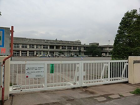 「柏市立旭東小学校」一学年二クラスで市内でも人数が少ない学校なので、子供たちが活躍の場の多い学校です。