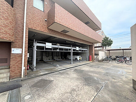【駐車場】/2026年7月撮影