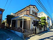 「新田」駅徒歩13分！閑静な住宅街です。敷地面積32.90坪の整形地、建て替え用地としてもいかがでしょうか！空き家なのでお気軽にご内覧いただけます。◇2026年3月撮影