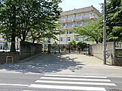 【横須賀小学校】「早ね」「早おき」「朝ごはん」と「外あそび」は、横須賀小みんなで取り組む「合い言葉」です。