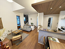 リビング/ダイニングの画像