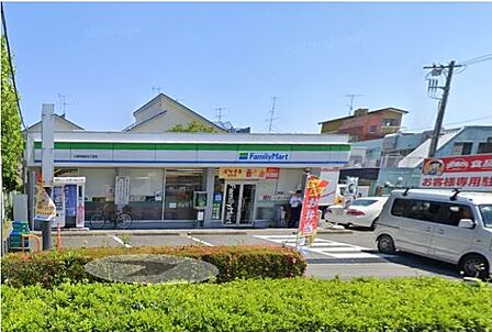 ファミリーマート三郷早稲田7丁目店