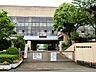 周辺：新田中学校