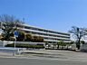 周辺：前間小学校