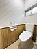 トイレ：【トイレ-清潔感】ウォシュレット機能付きトイレを完備。毎日使う場所だからこそ、清潔さと心地よさにこだわりました。お手入れもスムーズで、家族全員が気持ちよく使える空間です。
