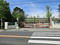 八幡小学校まで...
