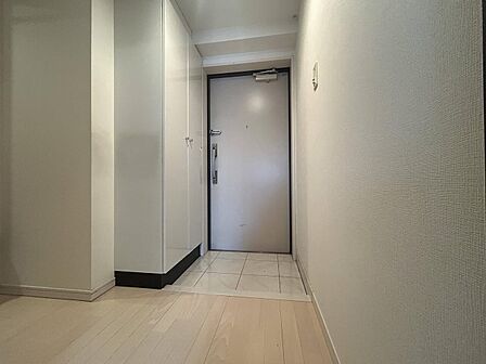足元のおしゃれに欠かせない靴を豊富に収納可能なシューズボックス付き!(2025年8月)撮影